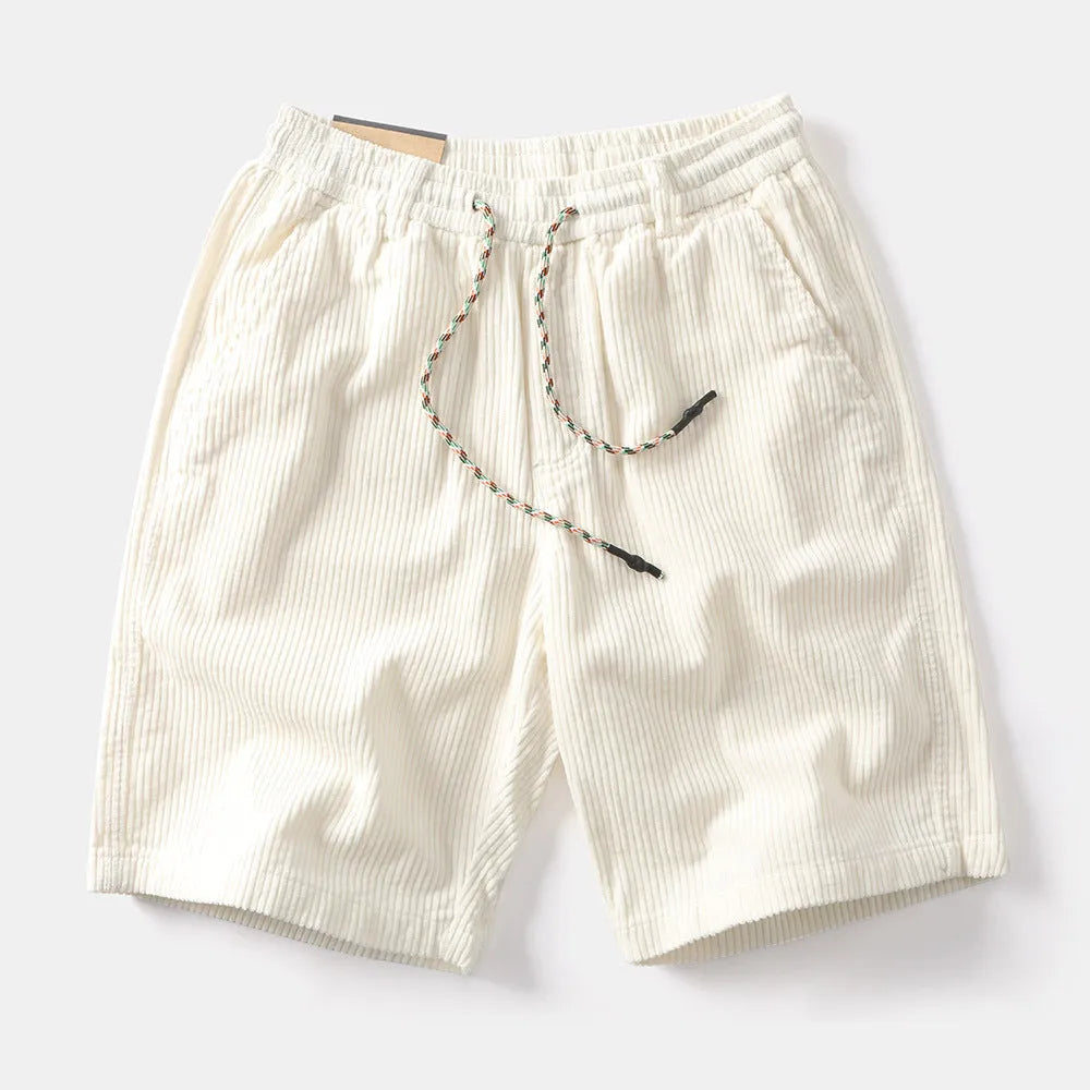 Men's khaki retro American-style cargo shorts with straight-leg cut