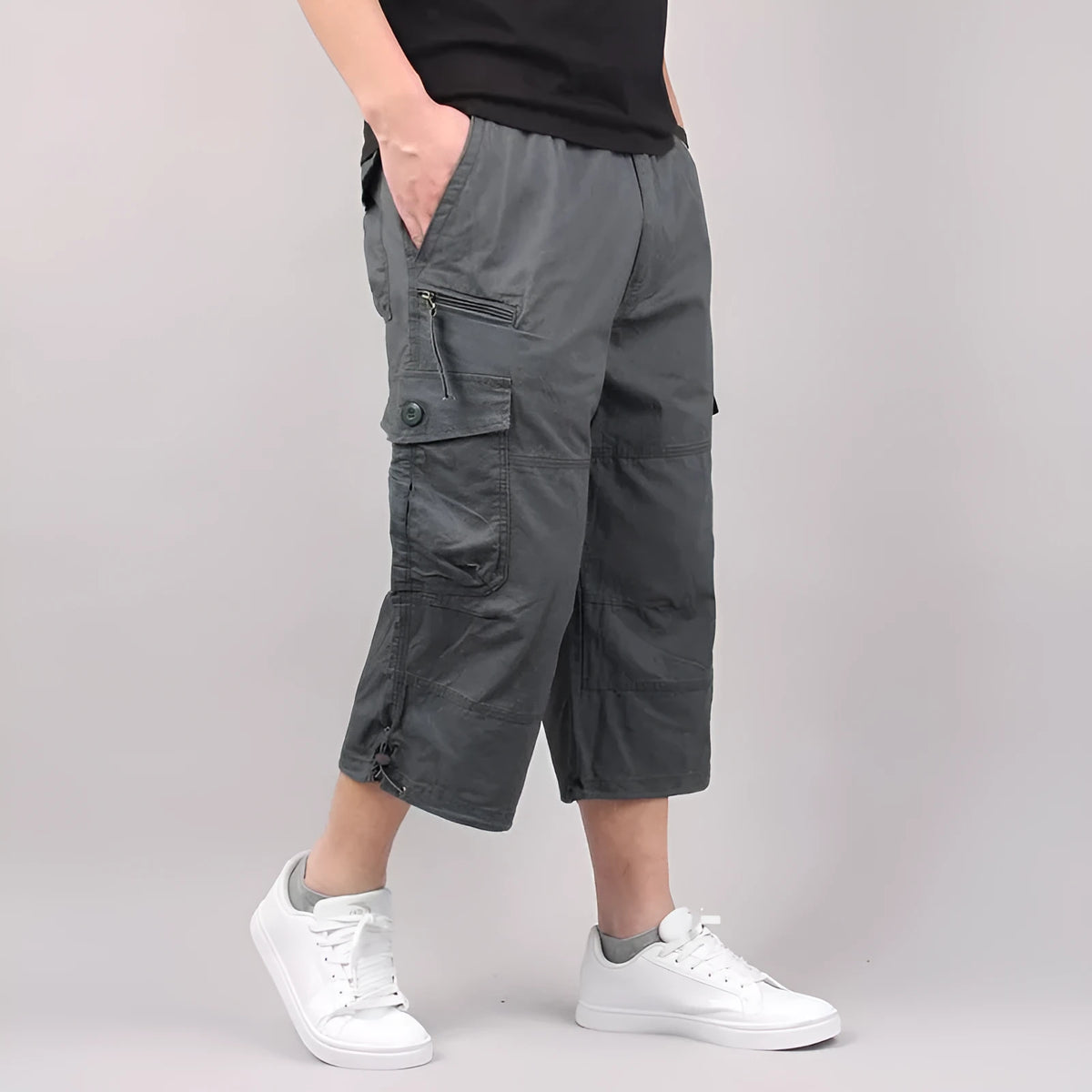 Men's cotton cropped casual pants in khaki colour with loose fit design