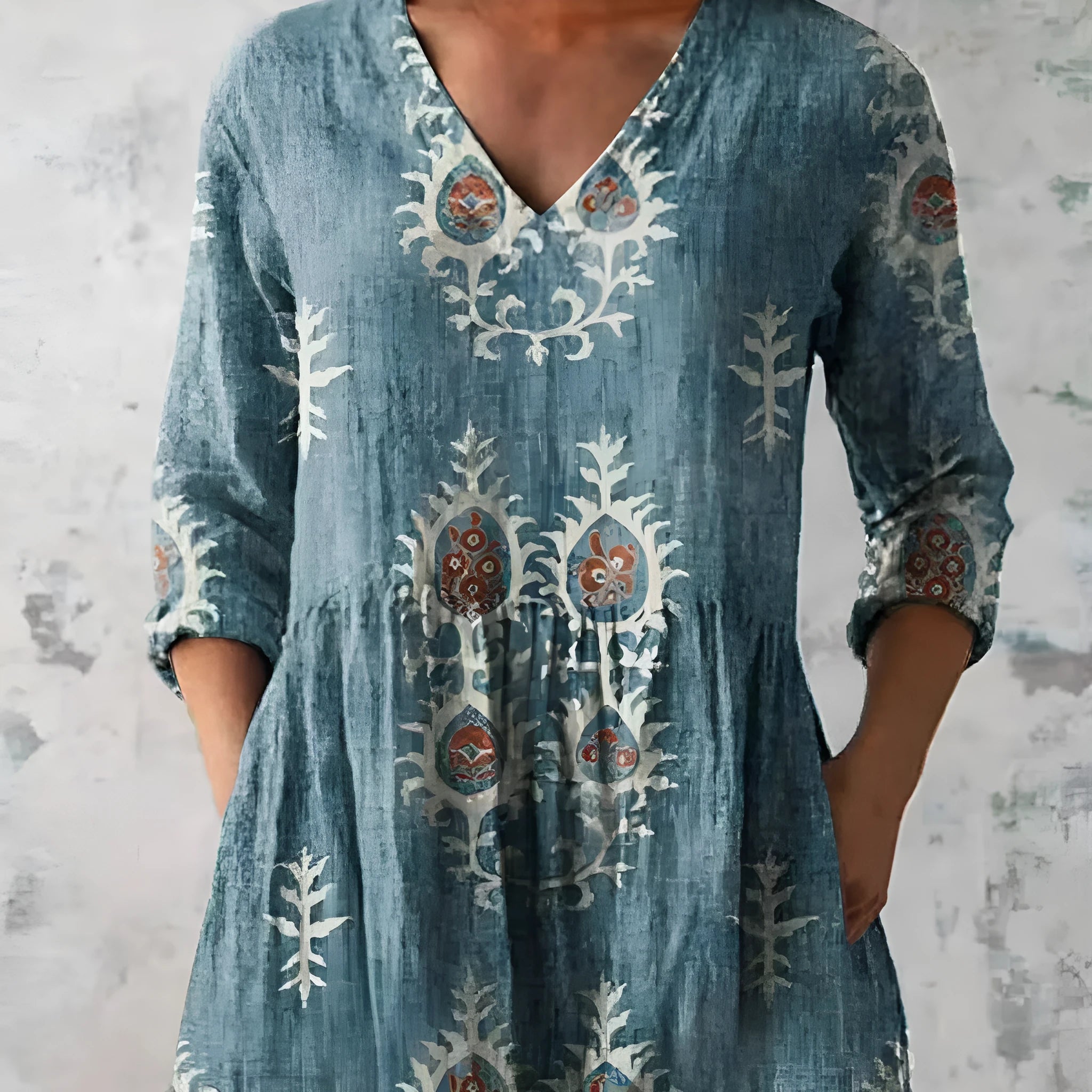 Women's printed loose dress with wave pattern, wide waistband, and 3/4 sleeves in polyester fabric