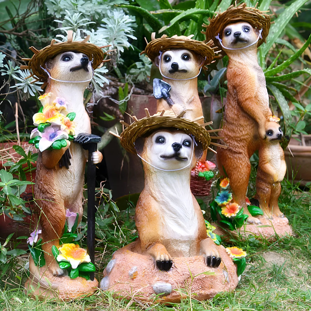 Straw hat mongoose garden ornaments with gardening tools for bonsai and craft decoration
