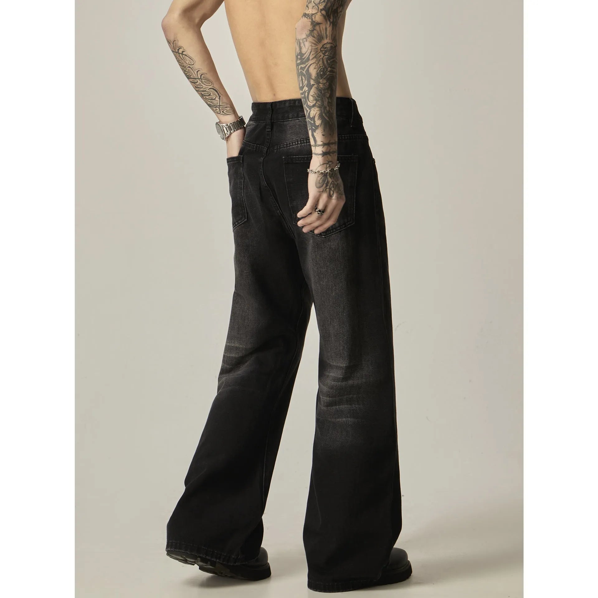 American retro black loose straight jeans with zipper fly on size chart