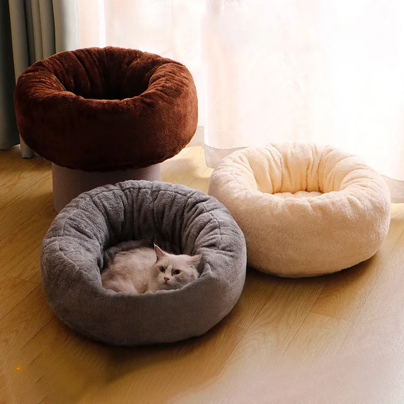 Round plush donut dog bed in Arctic fleece and PP cotton, available in 45cm, 55cm, and 65cm, Coffee Grey White