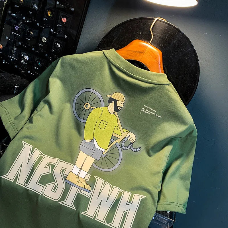 Green men's loose fit t-shirt with literary print design and short sleeves