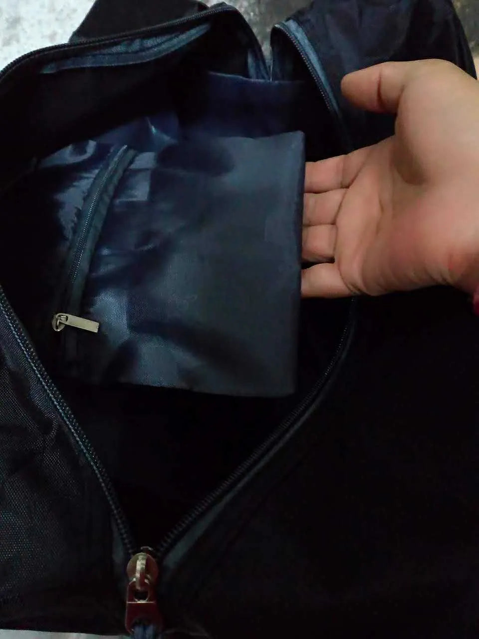 Nylon fitness gym bag shown in a selection of colours including black, blue, pink, and purple.