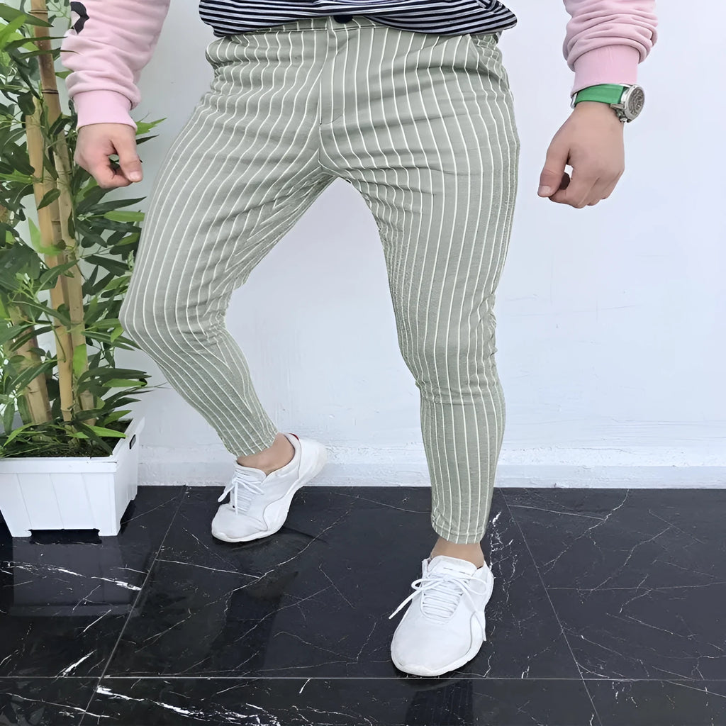 Men's slim-fit plaid casual trousers with straight leg and digital printed pattern in colour RKKZ49