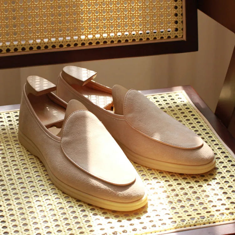 Men's brown leather loafers with flat TPR sole and low-tube design