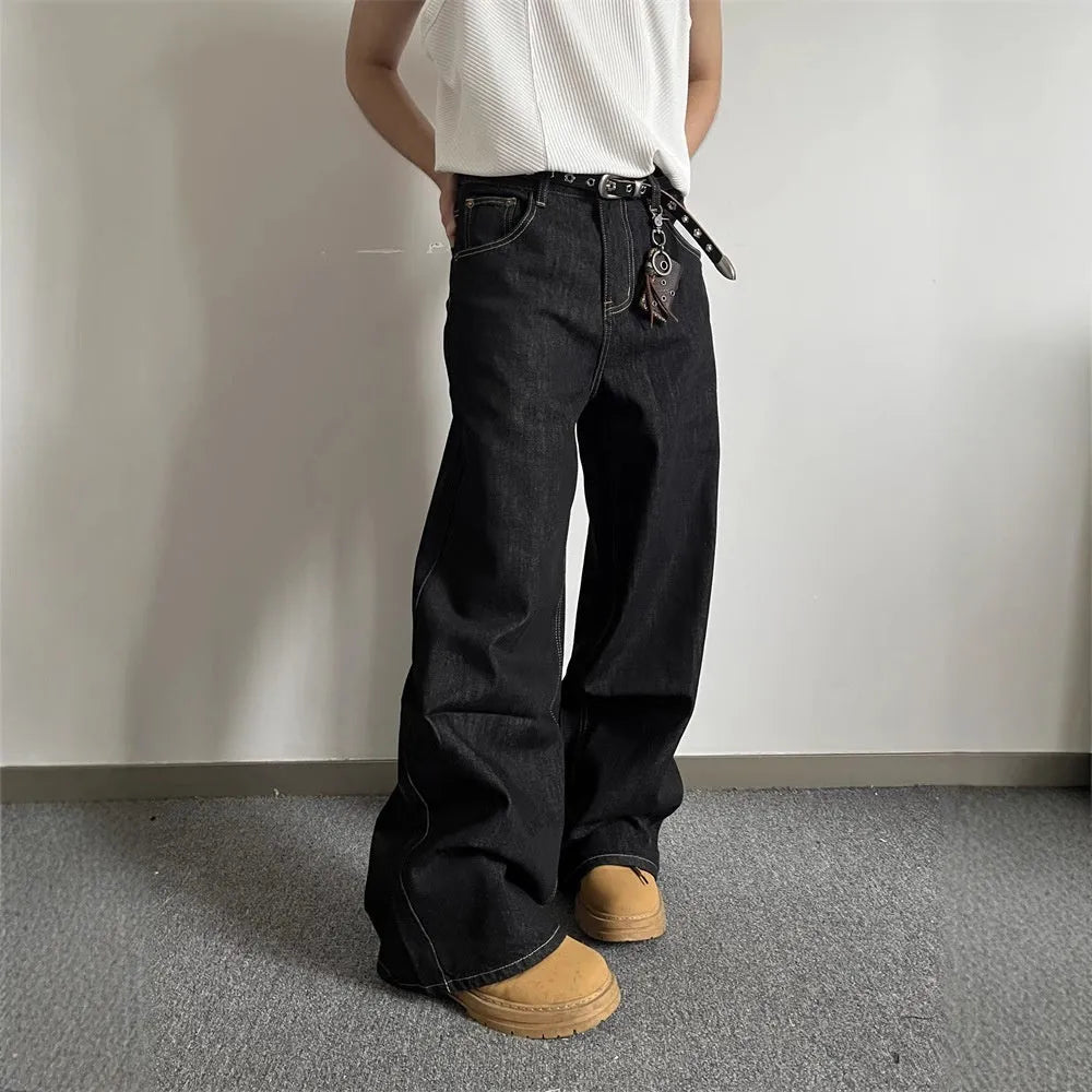 Black retro straight-leg jeans with loose wide-leg design and zip placket closure