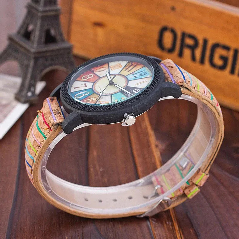 Women's vintage leather wrist watch with round dial and stainless steel buckle