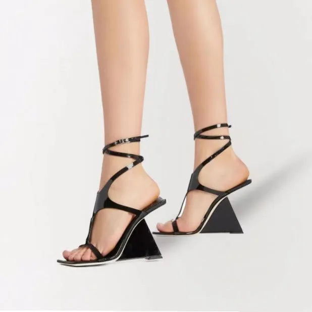 Women's black high heel sandals with 9.5cm block heel and buckle strap