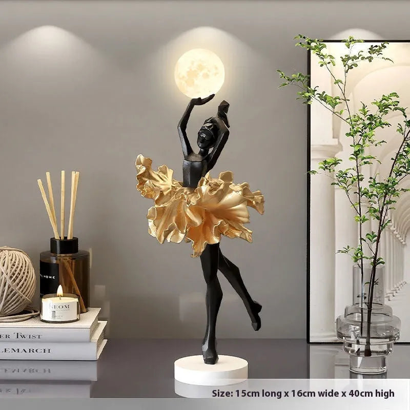 Modern Art Girl atmosphere small night lamp ornament in resin with USB charging.