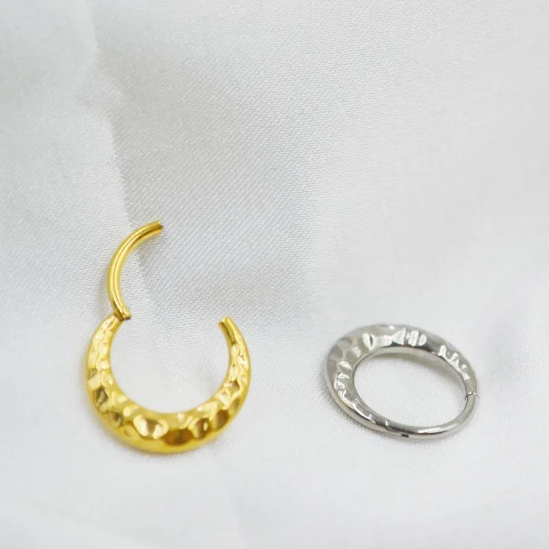Titanium alloy concave-convex nose ring in gold or silver colour with 1.2mm thickness