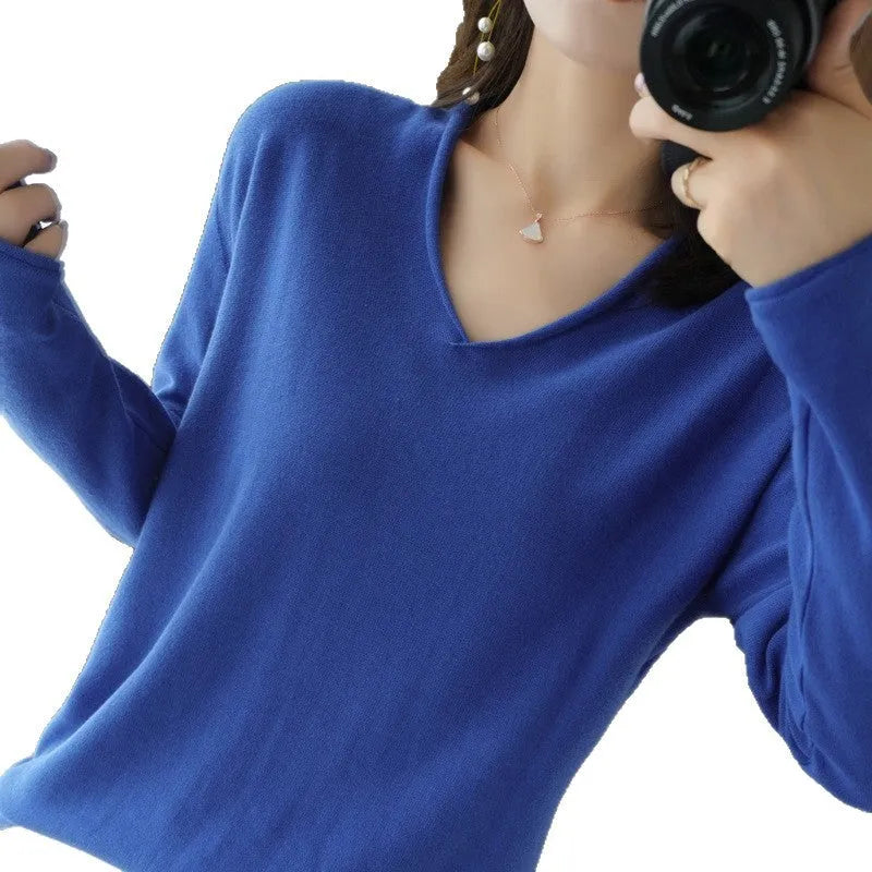 Women's long sleeve V-neck knitwear pullover top in a macaron colour