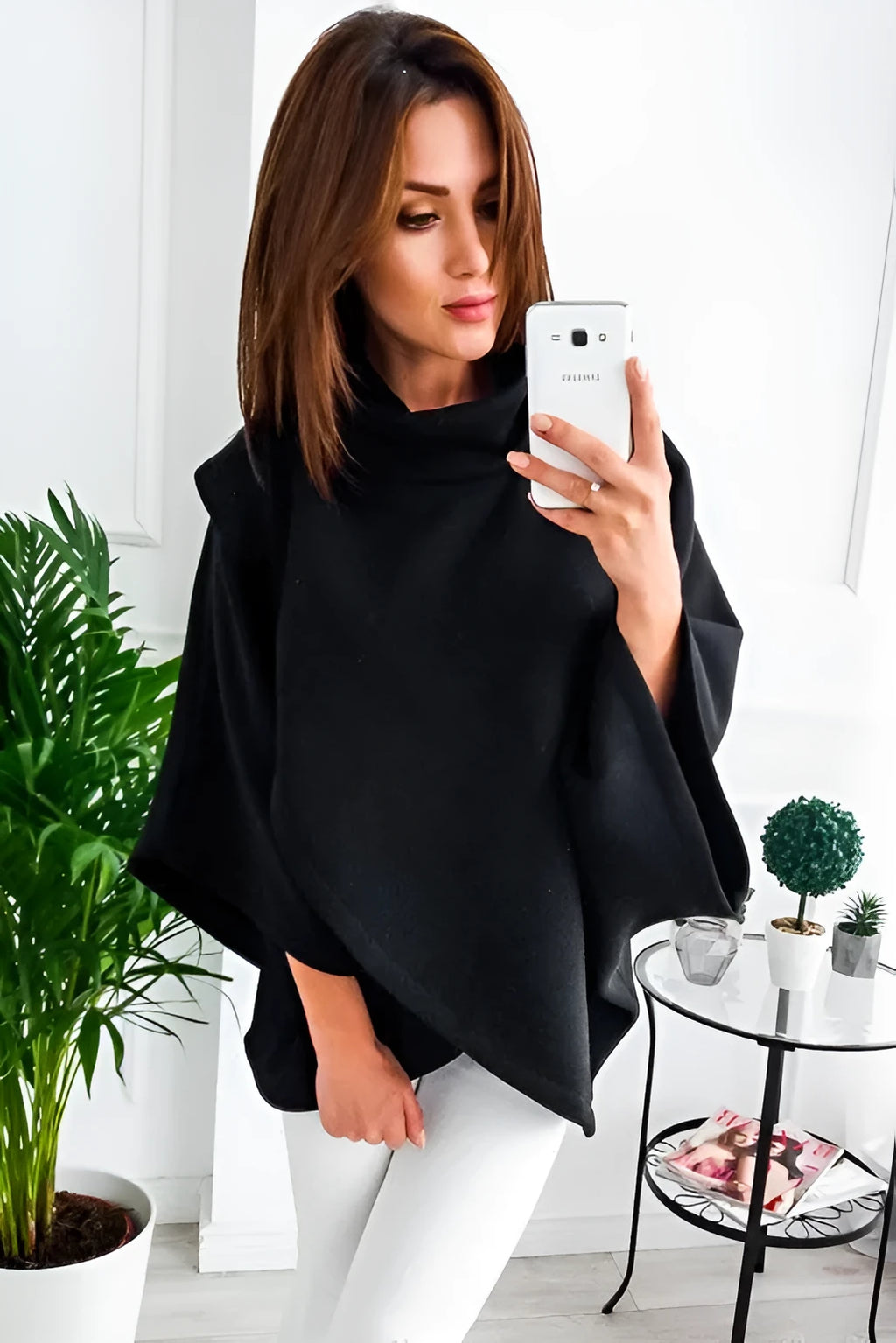 Women's longline cardigan with batwing sleeves and three-button placket in plus velvet fleece