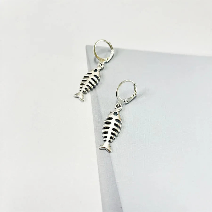 Fishbone pendant necklace and matching earrings set with adjustable chain length