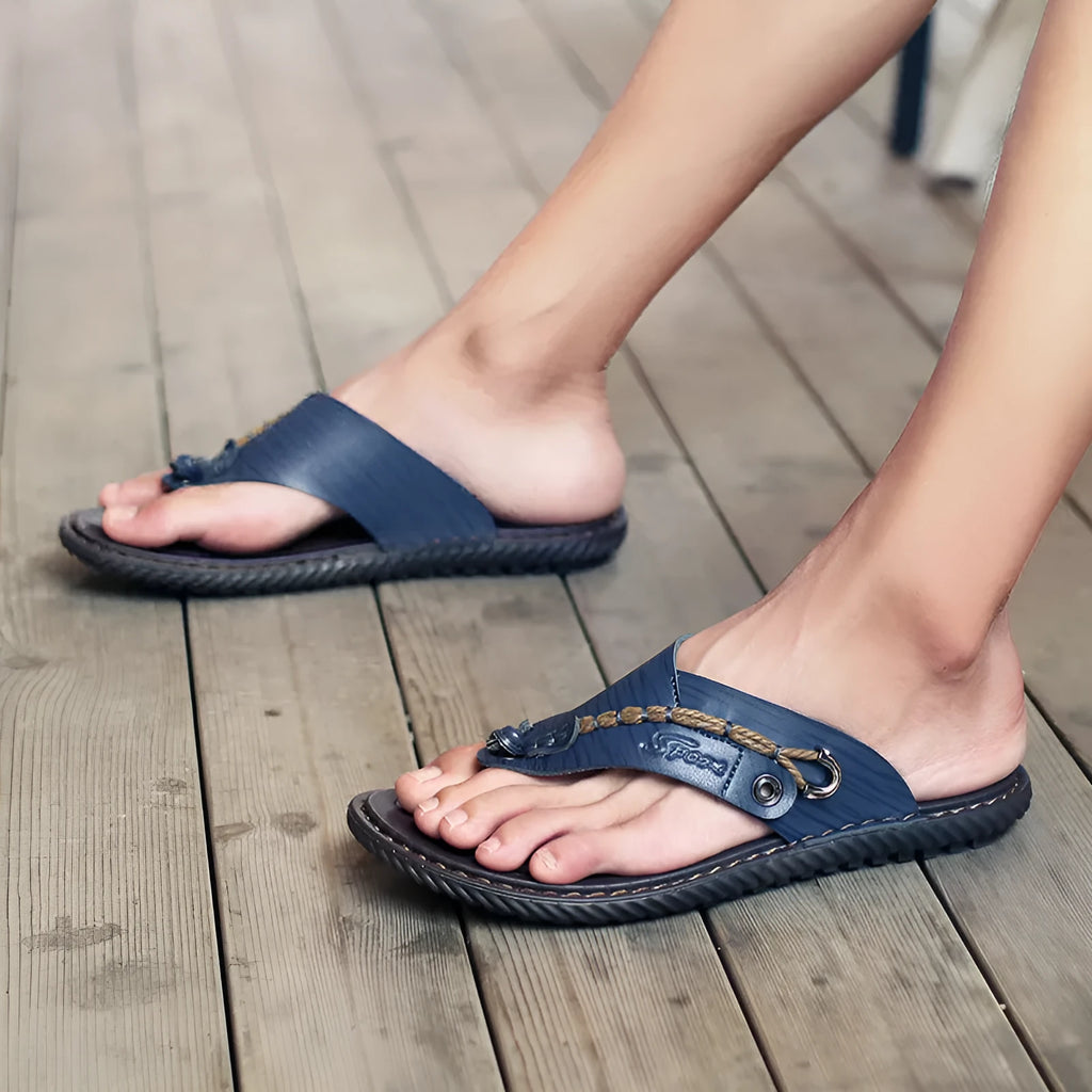 Men's non-slip casual slippers in PU leather available in multiple colours and sizes