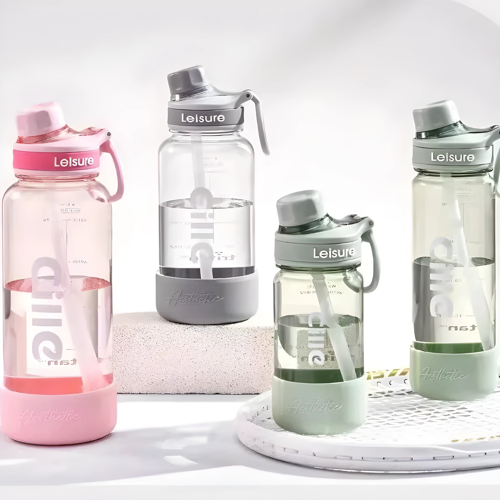 Plastic tumbler cup with straw in grey, green, or pink, showing 520ml 780ml 1000ml size options.