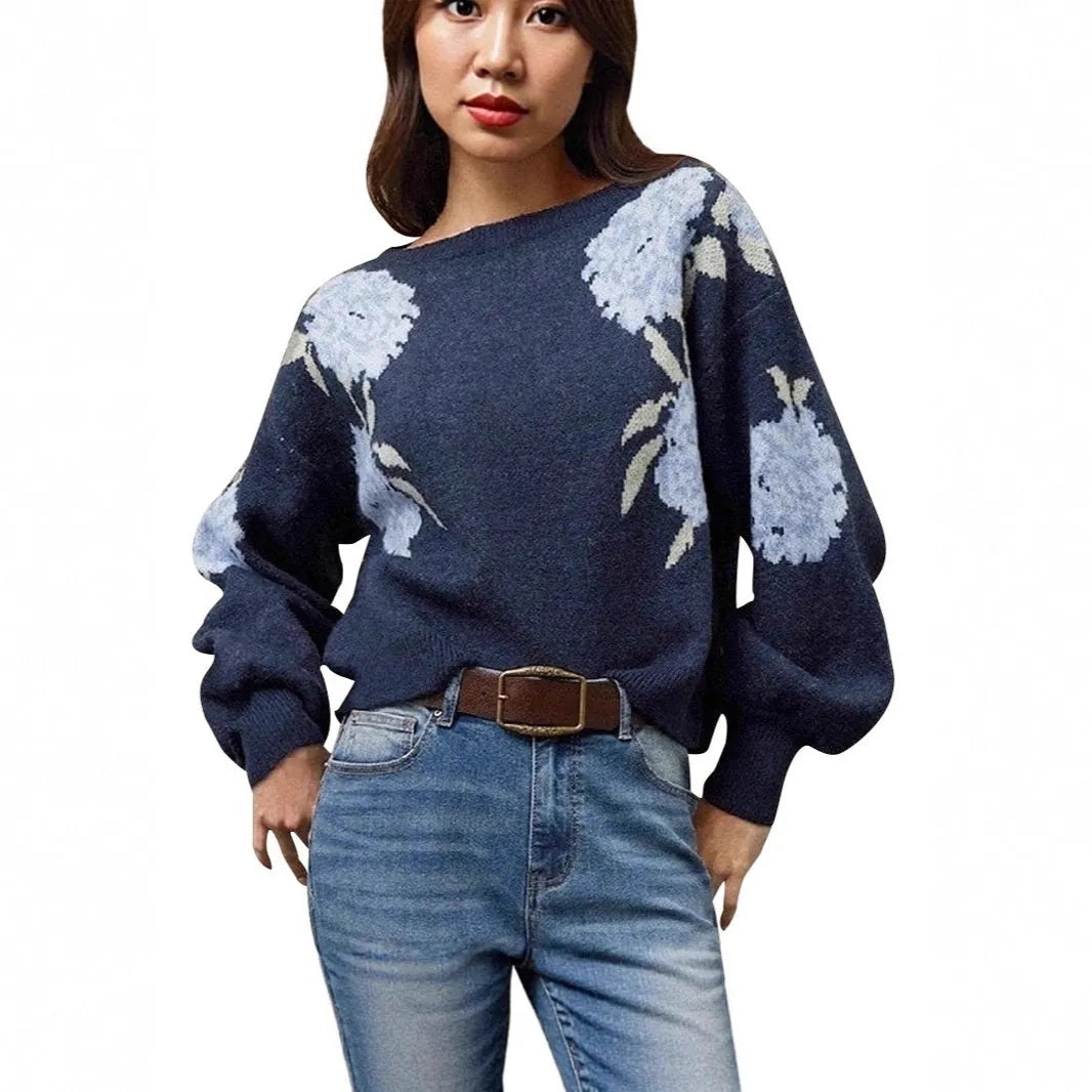 Sapphire blue women's pullover with floral jacquard pattern, loose fit with regular sleeves