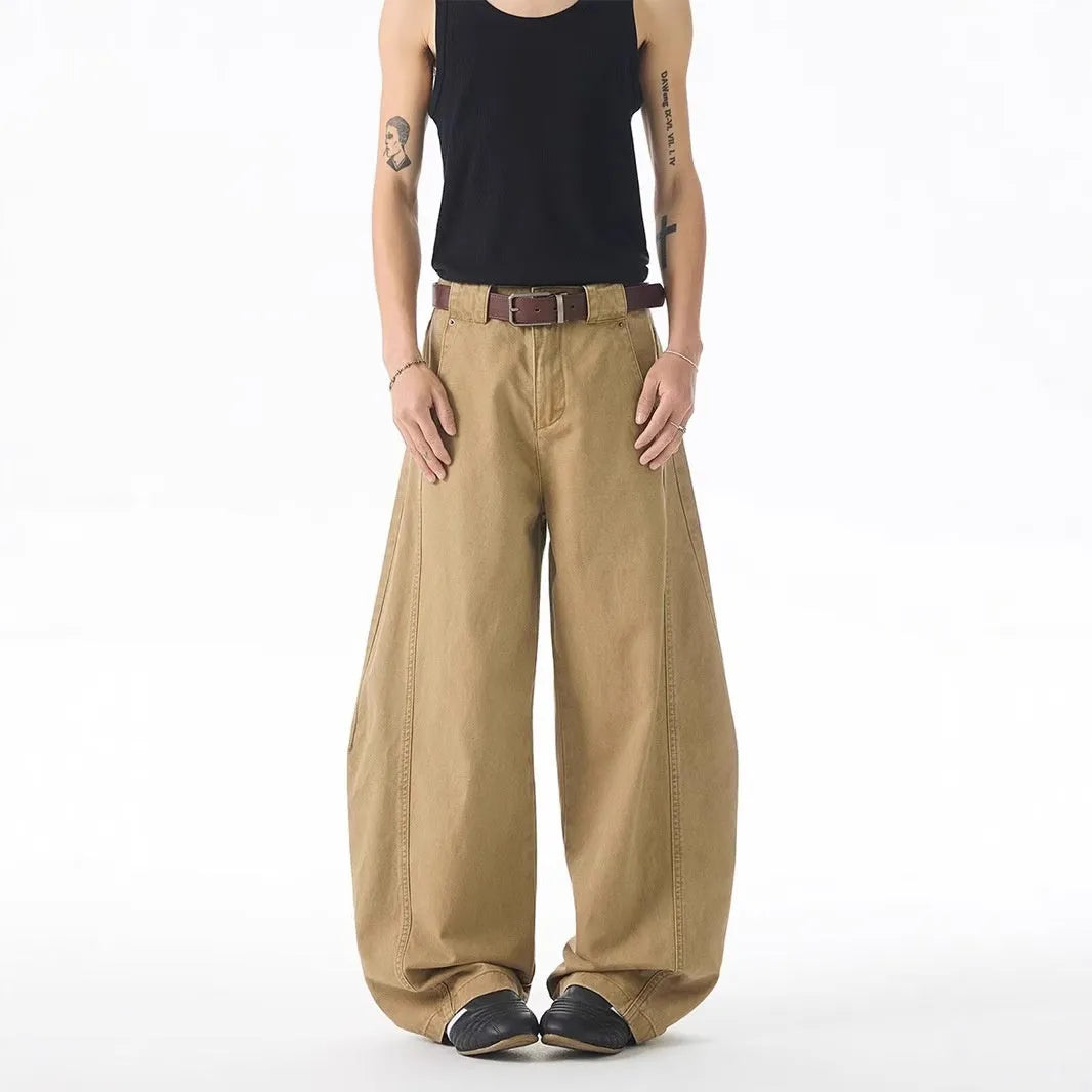 Brown Korean style loose fit men's casual jeans trousers with straight leg design
