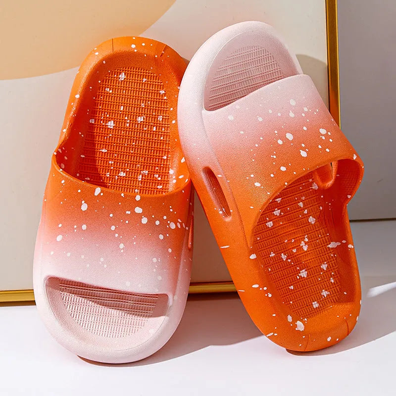 Children's PVC summer slippers in gradient colours with non-slip soles
