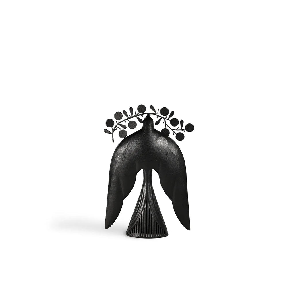 Handmade iron flying bird ornament in ancient Chinese style for home decoration.