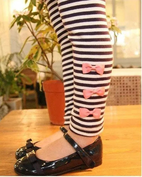 Pink cotton girl clothing set displayed in sizes 110cm to 140cm for daily wear
