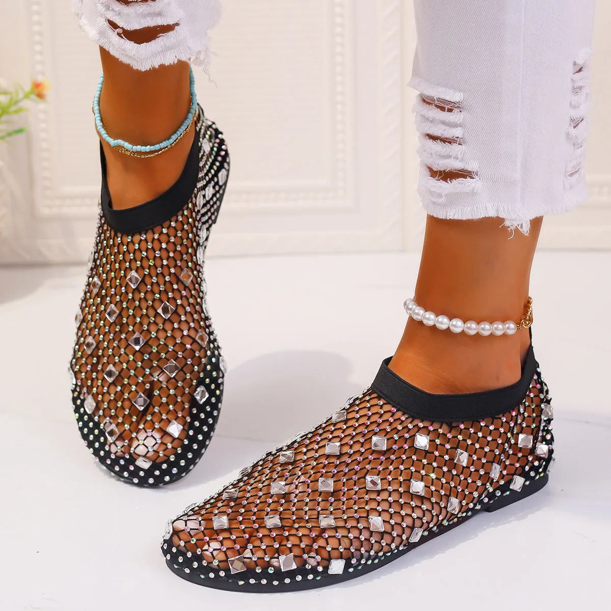 Women's mesh flat sandals with colourful rhinestone design and round toe