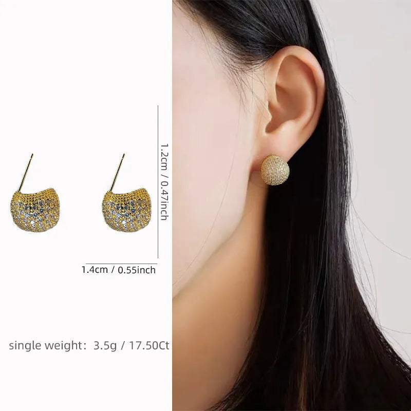 Geometric drop earrings with diamond-set little golden bean pattern in gold or white colour as ear clips