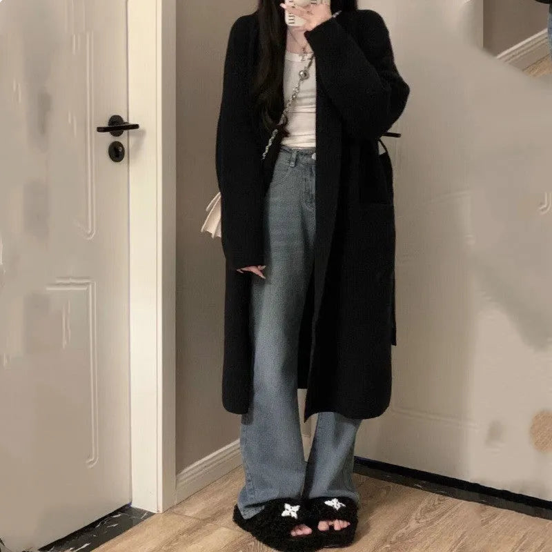 Women's loose large knitted cardigan in chenille fabric showing 65cm length and Japanese Korean casual style