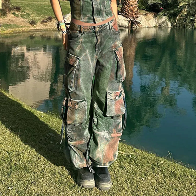 Women's gradient pocket cargo denim trousers in loose fit with patchwork detailing and multiple pockets