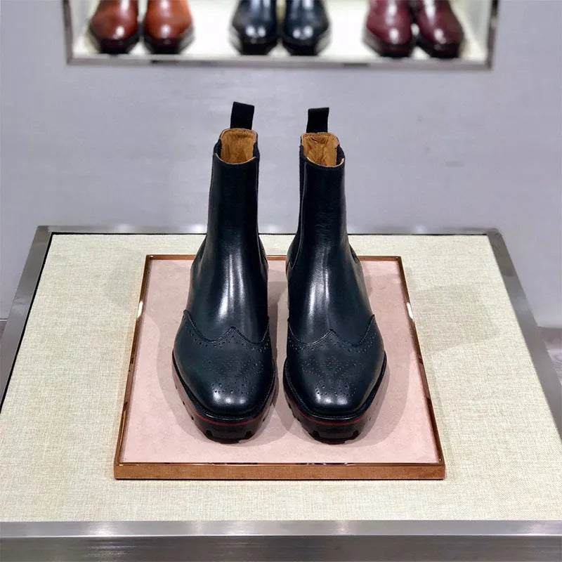 Men's black high-top leather shoes with a cowhide upper and leather sole for business casual wear.