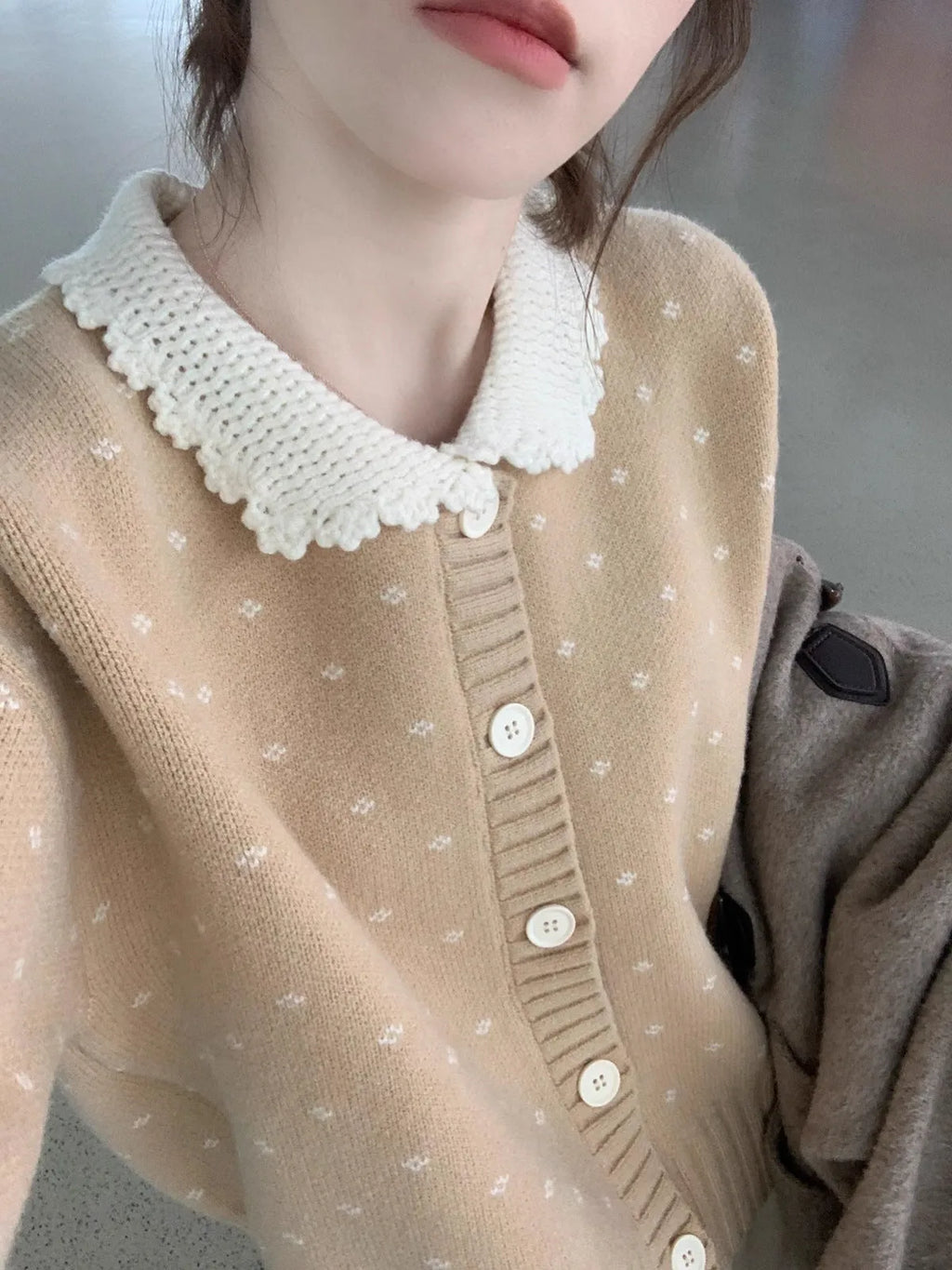 Retro Peter Pan collar knitted cardigan coat with flower pattern in Japanese Korean casual style
