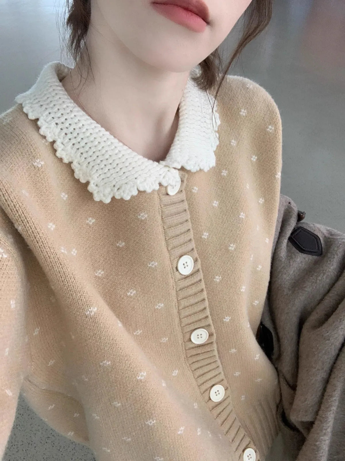 Retro Peter Pan collar knitted cardigan coat with flower pattern in Japanese Korean casual style