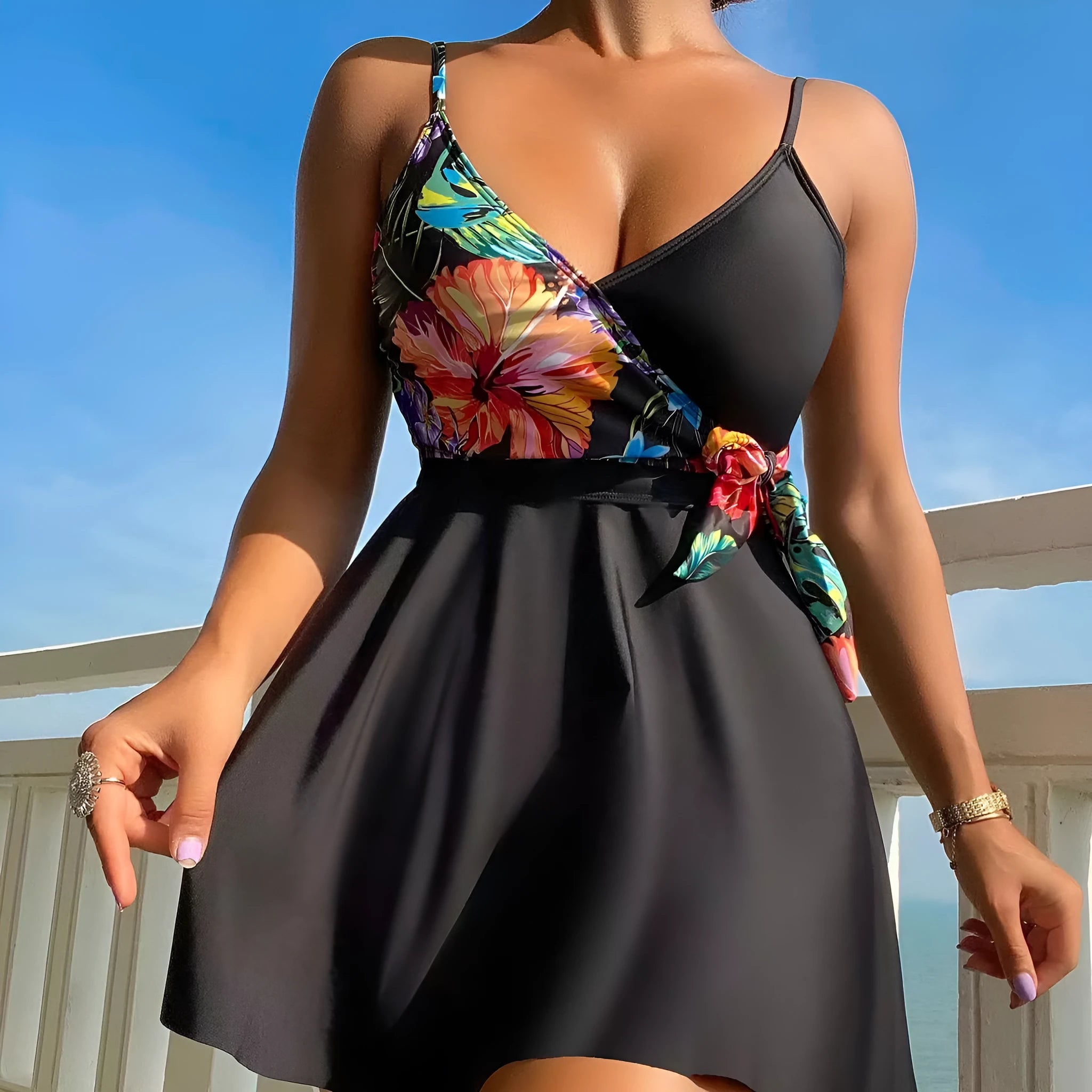 Black women's high waist briefs printed split bikini for sports and swimming activities