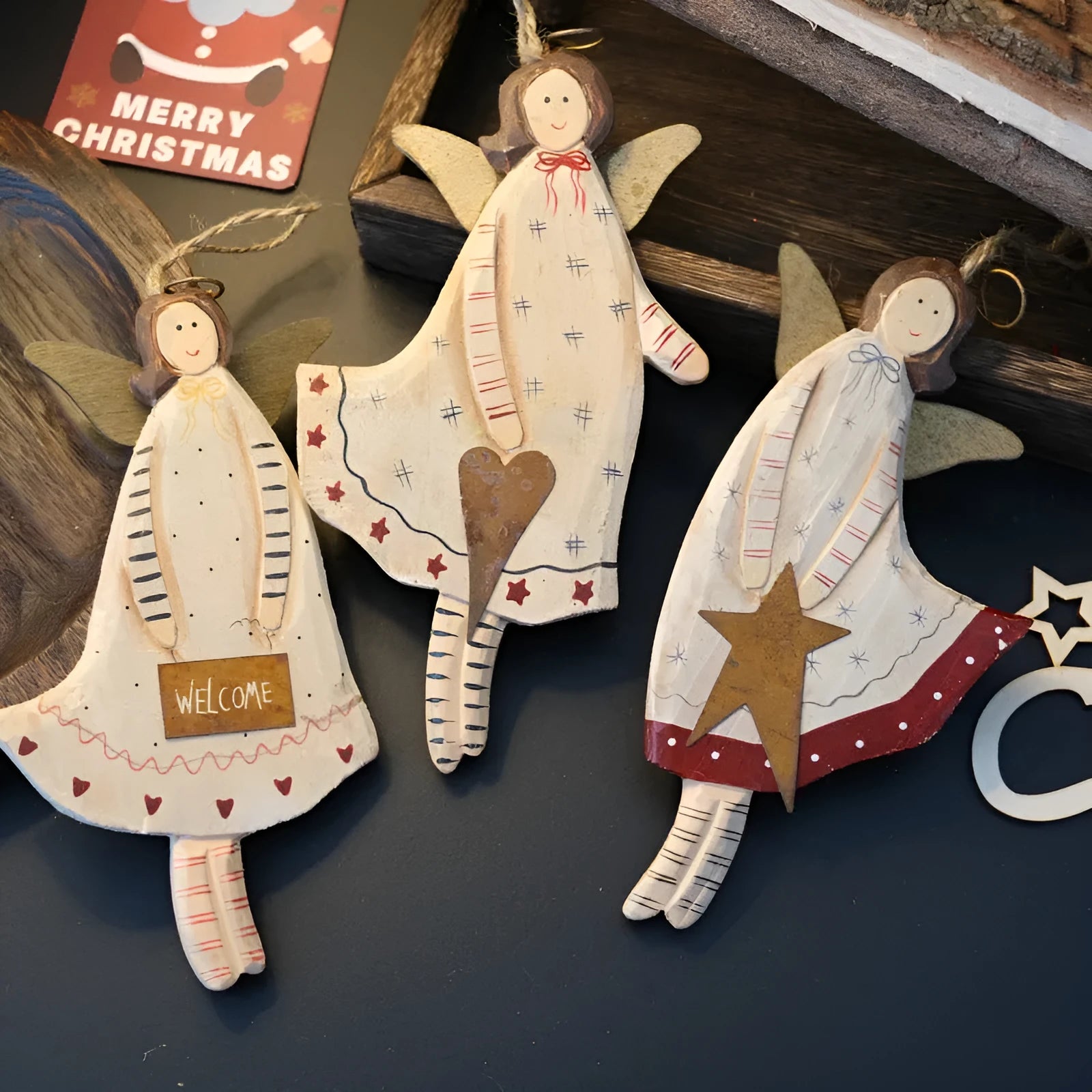 Hand-painted wooden door hanger pendant with carved letters, love heart, and XINGX designs in American country style.
