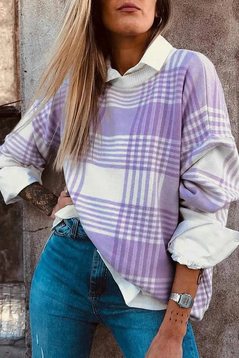 Lilac plaid print women's sweater with ribbed collar and cuffs in loose fit design