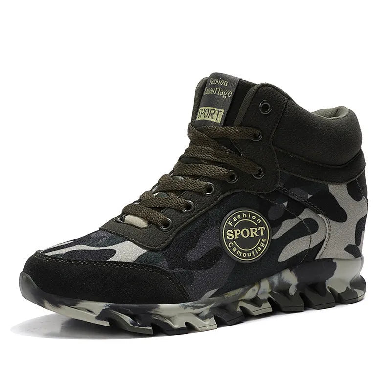 Women's green camouflage canvas sneakers with rubber platform sole and increased height design