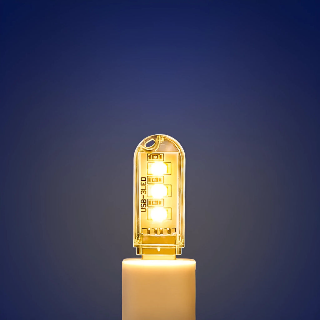 USB-powered baby night light with white and warm light settings, 6cm tall compact design