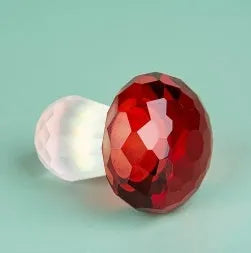 White crystal mushroom decorative craft in modern simplicity style, 40mm by 53mm.