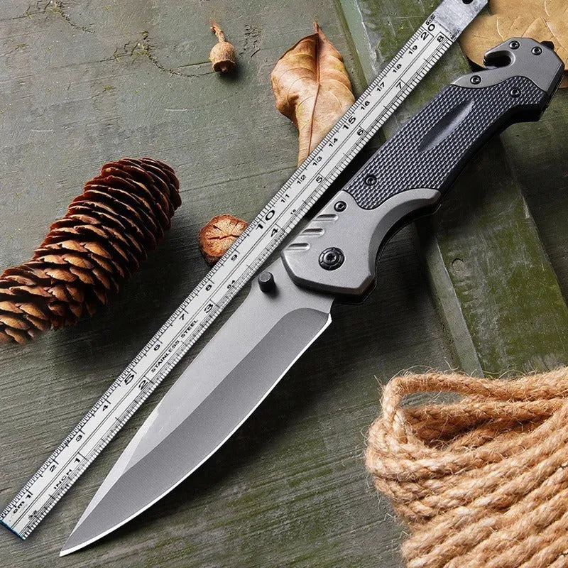 Alloy folding knife with choice of plain or textured handle measuring 225-226mm length