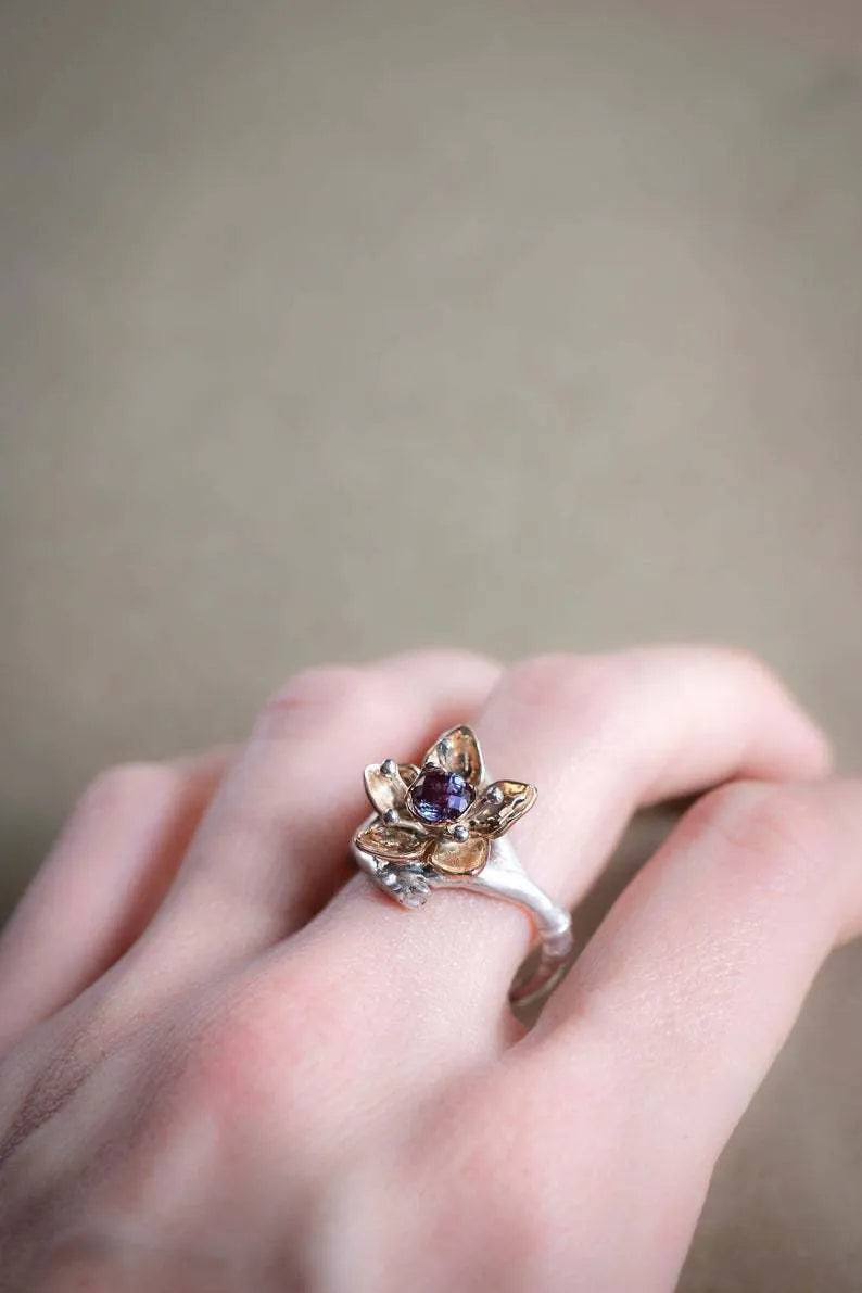 Silver two-tone floral geometric alloy women's ring available in sizes 5 to 11