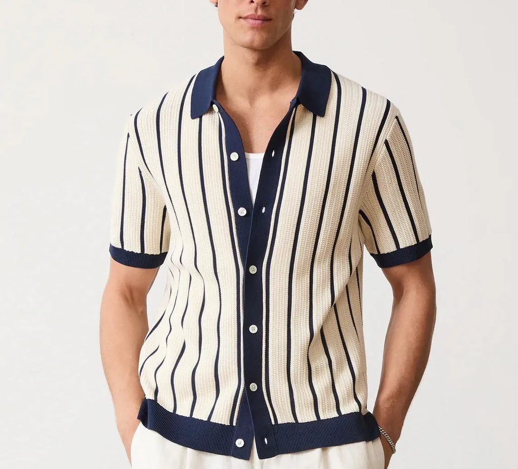 Men's white knitted short-sleeve shirt with lapel collar and asymmetrical British style design