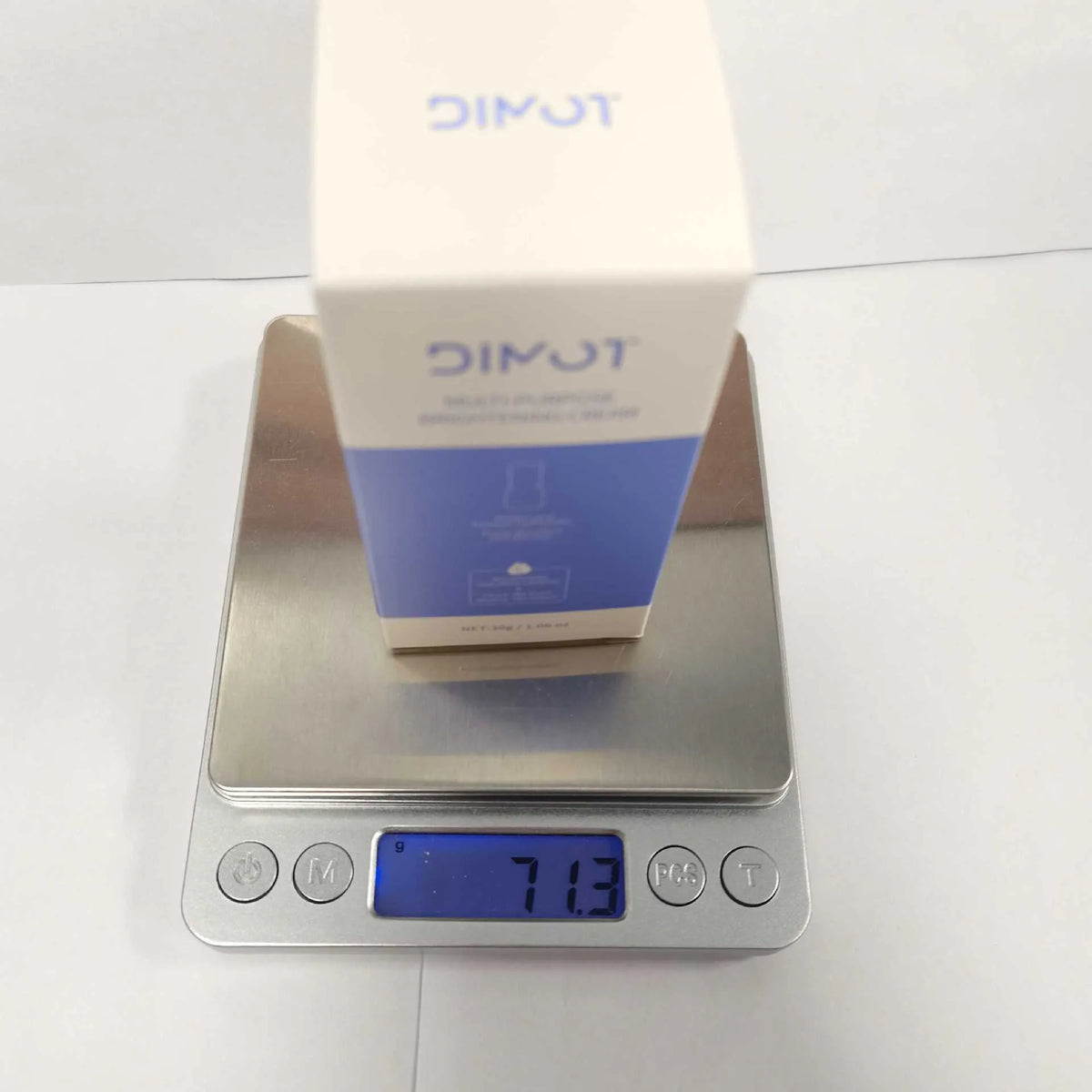 30ml bottle of gentle moisturising cream and make-up primer.