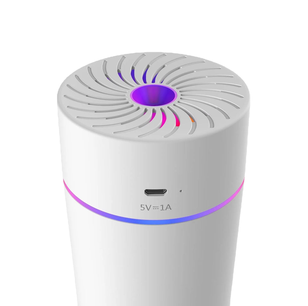 Compact car USB mini humidifier for vehicle aromatherapy and air humidification.