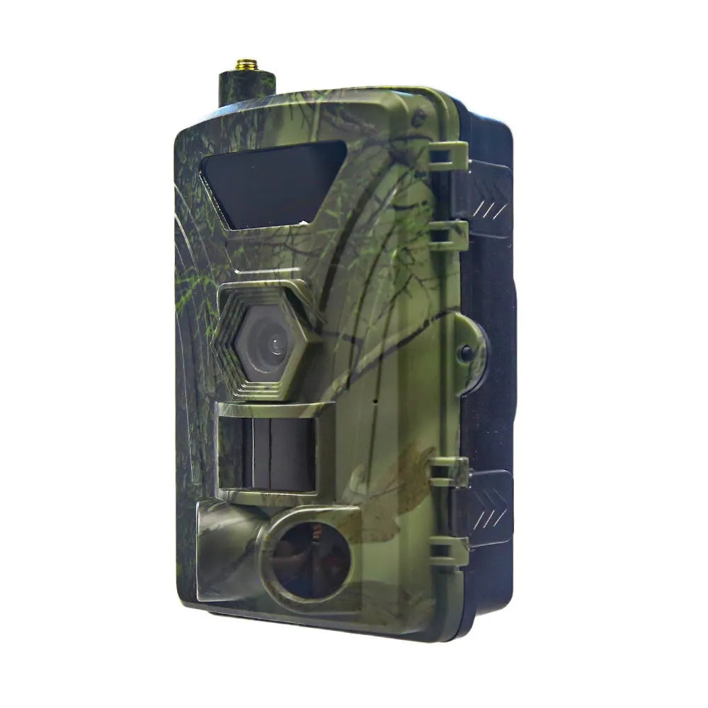 Green outdoor wildlife monitoring camera with 2.0 inch LCD screen, 145 x 95 x 74mm, waterproof body