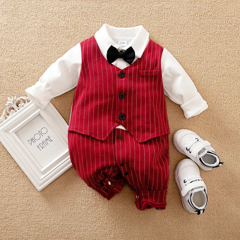 Wine red cotton baby boy romper with long sleeves and single-breasted closure for autumn wear