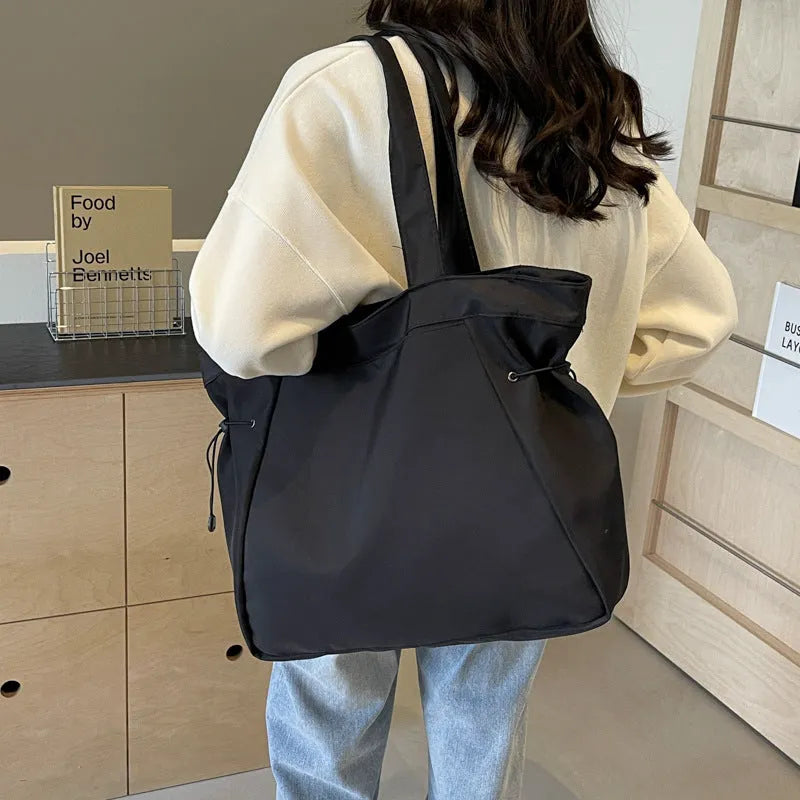Soft foldable Oxford cloth commuter shoulder tote bag in street trend colours
