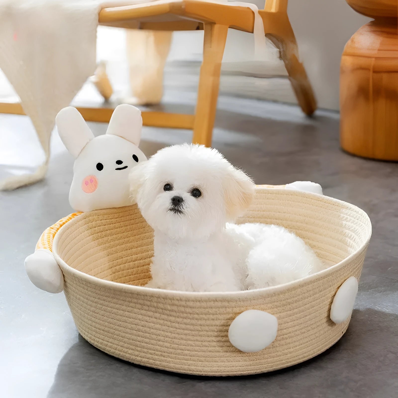 Woven cotton rope cat bed and scratching board in basket shape with bear design