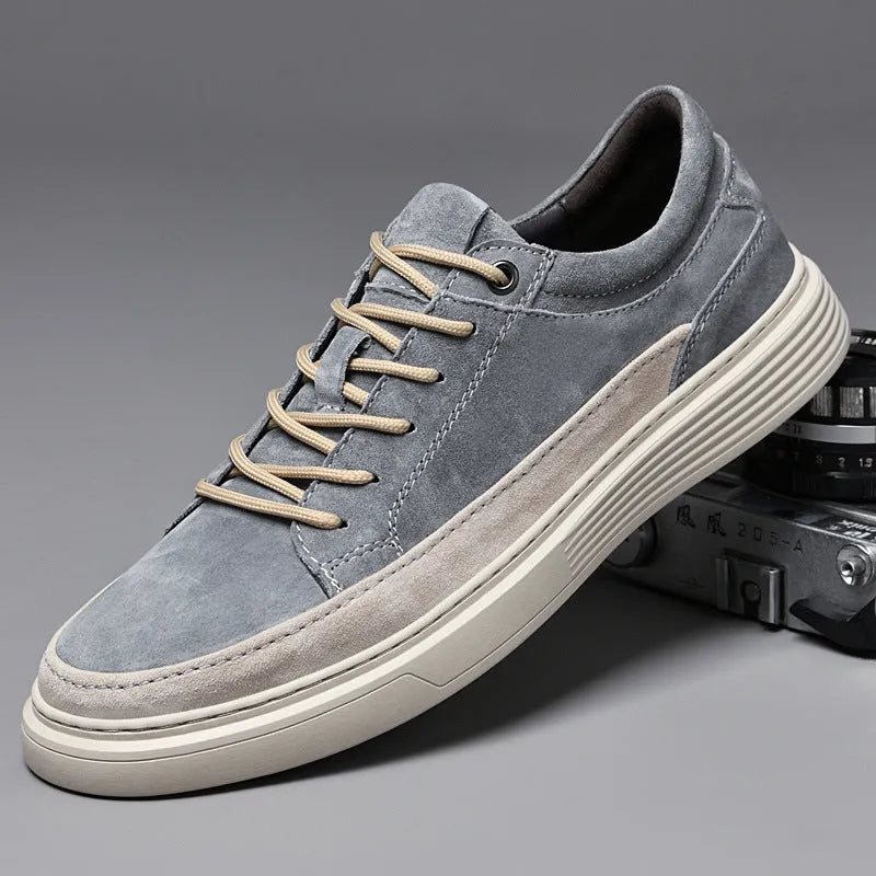Men's grey casual pigskin skate shoes with rubber sole and round toe design