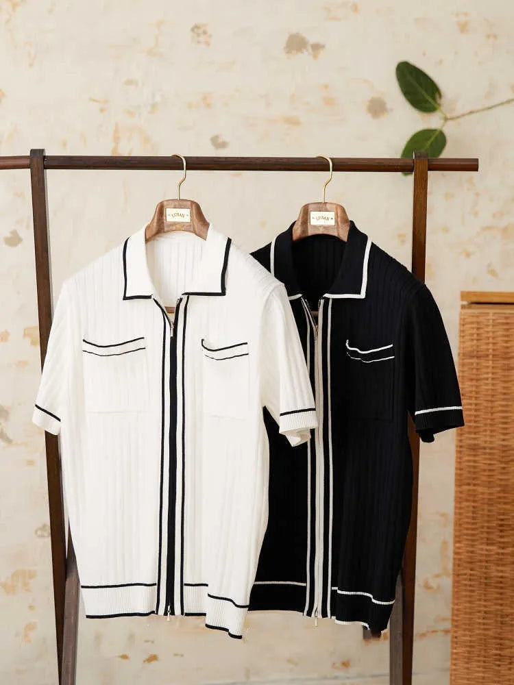 Slim fit black knitting polo shirt with elastic lapel collar and short sleeves