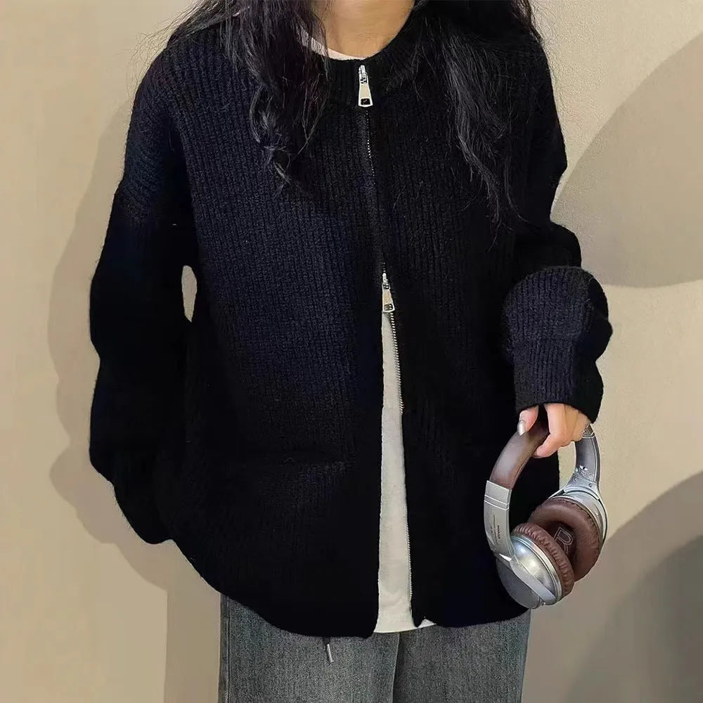 Women's beige viscose knit sweater coat with long sleeves and cardigan style
